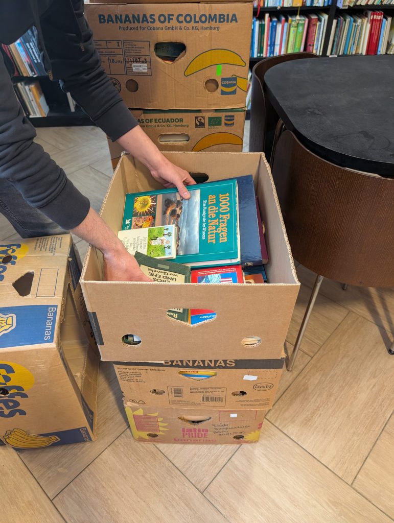 Bananenkisten Buchspenden