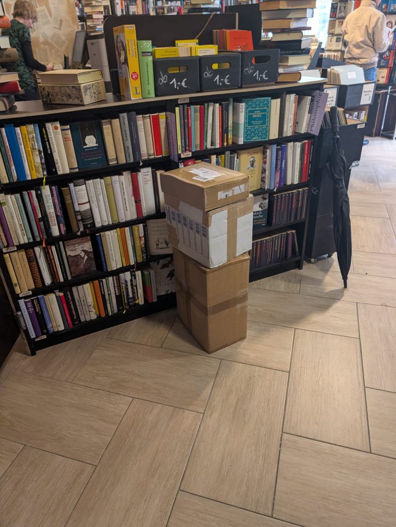 FrischebücherWare - Buch-Spende Frische Bücher Lieferung